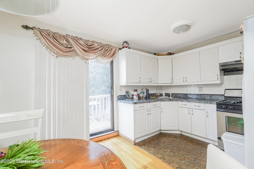 No C-of-O, Sold As Is! Welcome to this well-kept 3-story home! - photo 8
