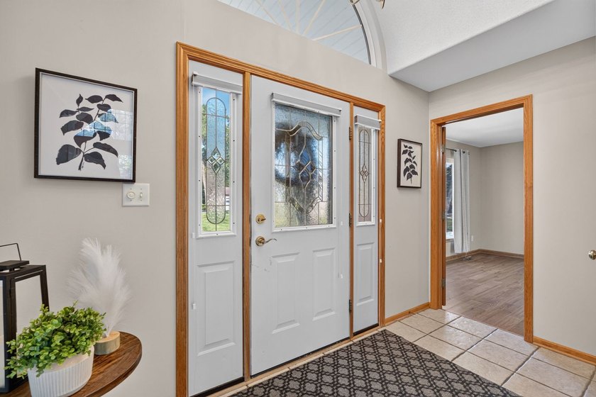 Welcome to this beautiful 4-bedroom, 2.5-bath home - located on - photo 16