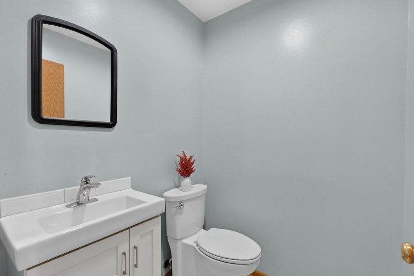 Welcome to this beautiful 4-bedroom, 2.5-bath home - located on - photo 22