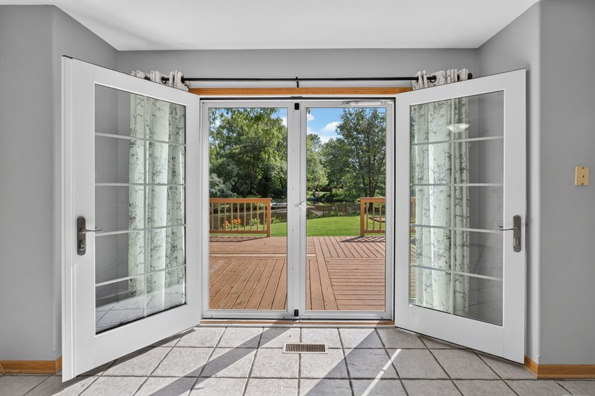Welcome to this beautiful 4-bedroom, 2.5-bath home - located on - photo 32