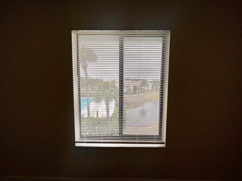 FOR SALE 2-Bedroom, 2-Bathroom Condo with Pool and Lake - photo 13