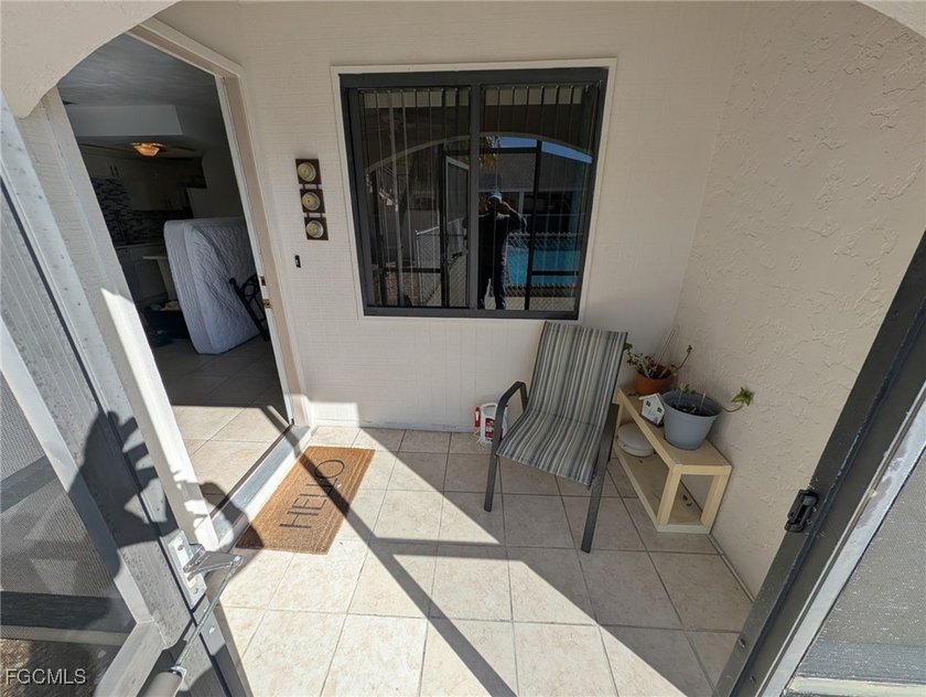 JUST REDUCED $24,000! Well priced and truly move-in ready, this - photo 5