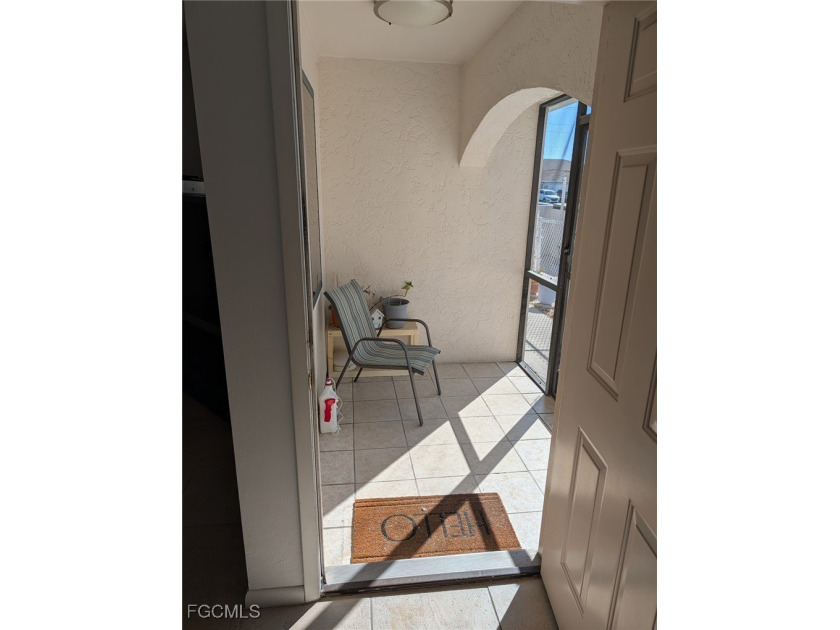 JUST REDUCED $24,000! Well priced and truly move-in ready, this - photo 6