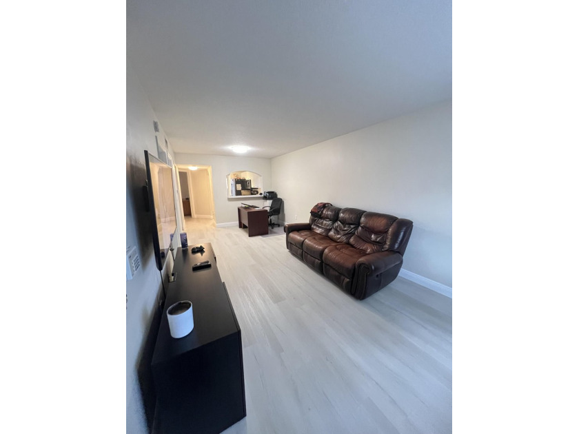 SELLER SAYS SELL! Assessment will be paid in full at closing! - photo 6
