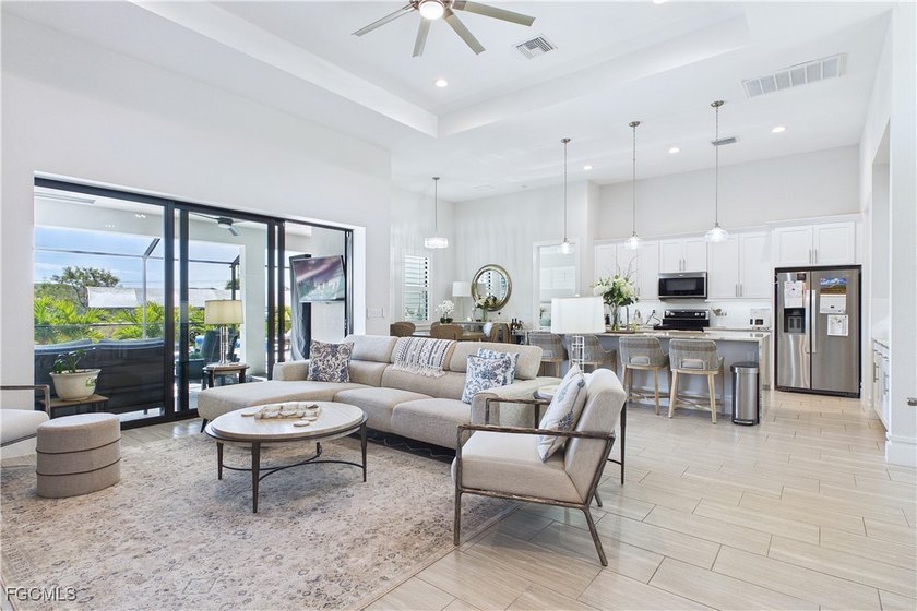 Exceptional Value | Gulf Access | Triple Lot | Fully Fenced Now - photo 3