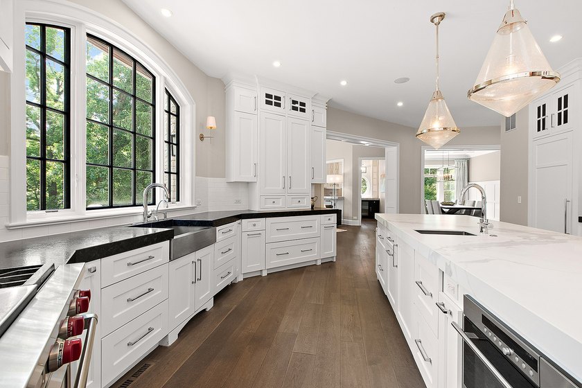 Nestled on nearly 3 private wooded acres in the heart of Palos - photo 22