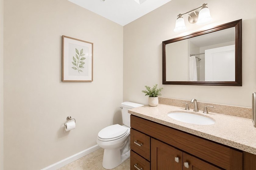 LOCATION! LOCATION! LOCATION! Welcome home to this fabulous - photo 15