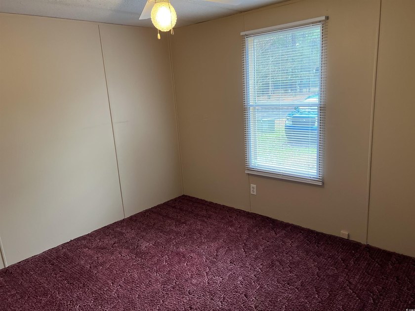 Quiet Living at it's Best! Remodeled 3Bed/ 2Bath Home with a - photo 21