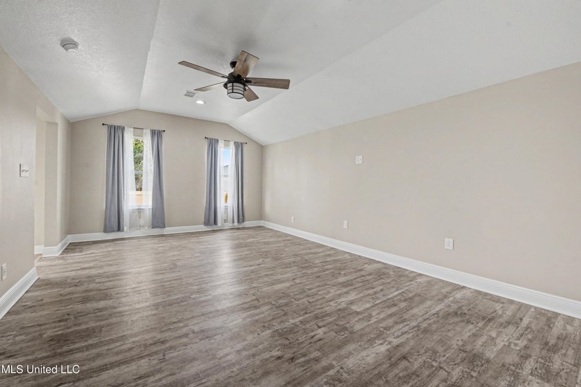 Welcome to South Pascagoula. This 3 bedroom 2 bath home also - photo 12