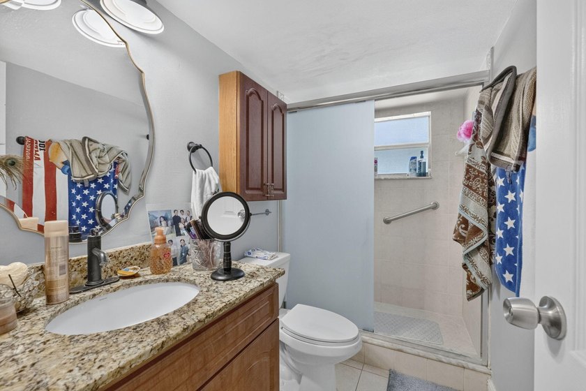 Welcome to this FIRST FLOOR, 2-bedroom, 2-bathroom condominium - photo 12
