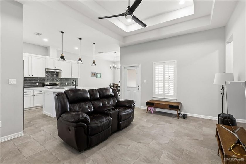This beautifully maintained home, only a few years old, is - photo 5