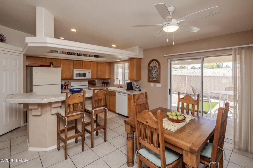 Well-maintained 3-bedroom, 2-bath home situated on a desirable - photo 15