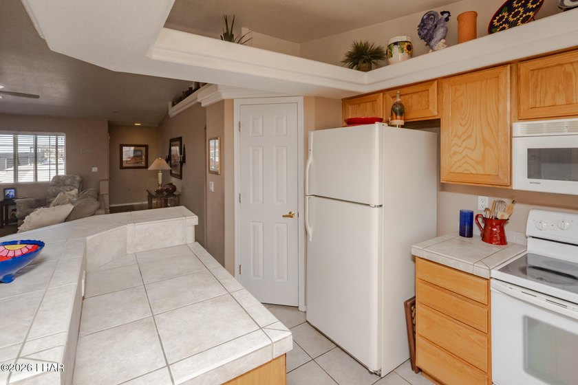 Well-maintained 3-bedroom, 2-bath home situated on a desirable - photo 18