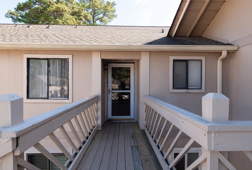 Welcome to coastal living in the desirable Shorewood community - photo 5