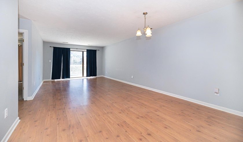 Welcome to coastal living in the desirable Shorewood community - photo 6