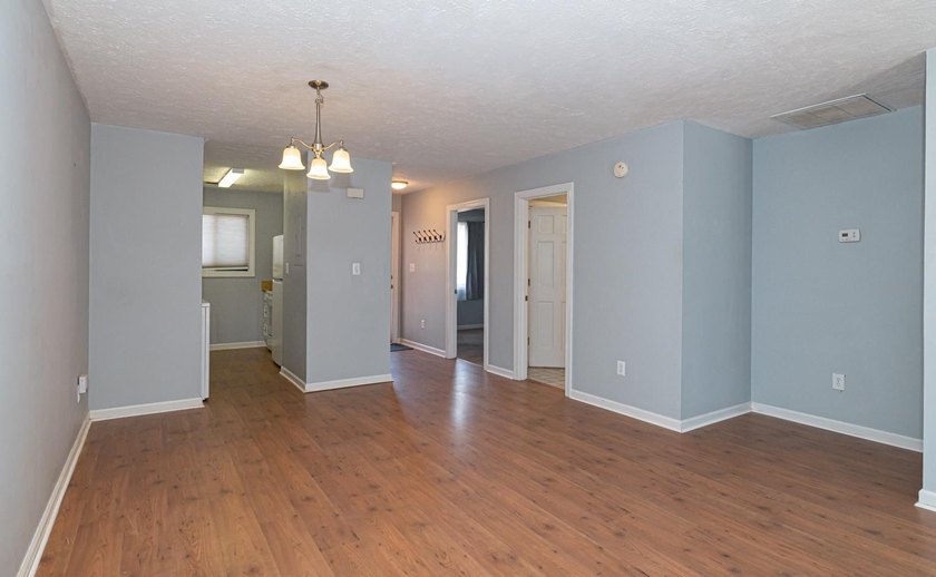 Welcome to coastal living in the desirable Shorewood community - photo 8