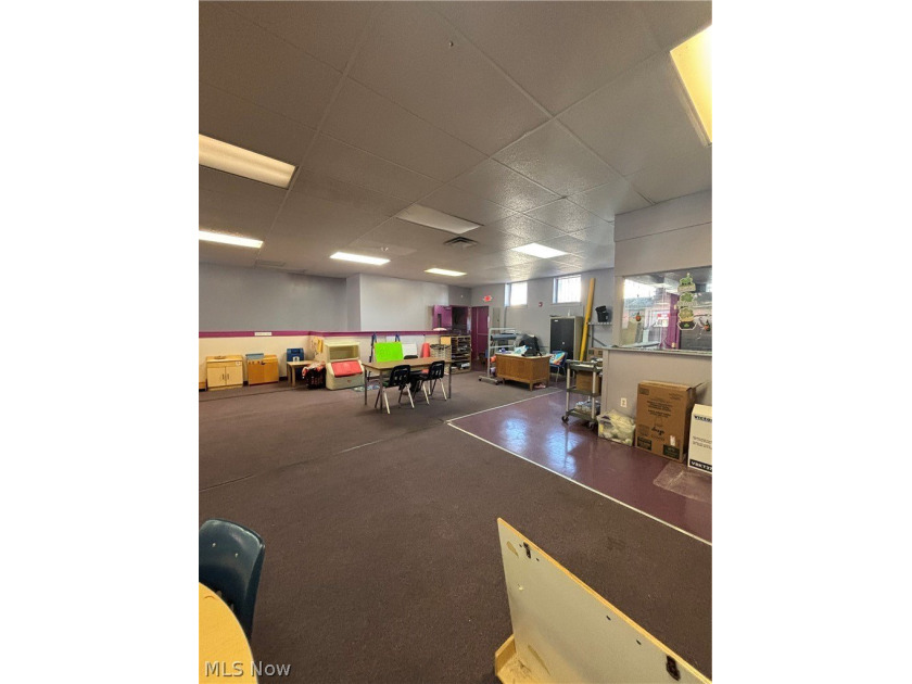 Beautiful Commercial Building with Established Daycare Business - photo 5
