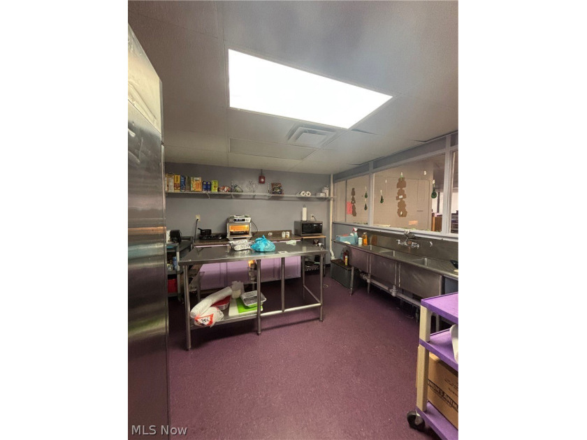Beautiful Commercial Building with Established Daycare Business - photo 9