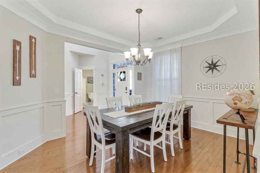 This beautiful 5-bedroom home in Rose Dhu Creek, built in 2014 - photo 6