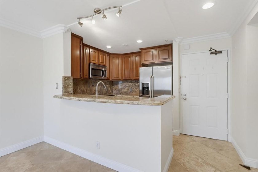 Listing provided by Coldwell Banker West - Jennifer - photo 9