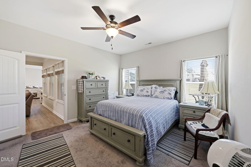 Welcome to this spacious home in the desirable Beverly Place - photo 13