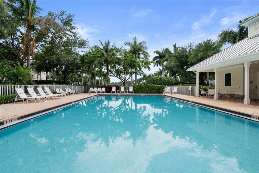 This Fully Furnished, absolutely charming Key West-style - photo 33
