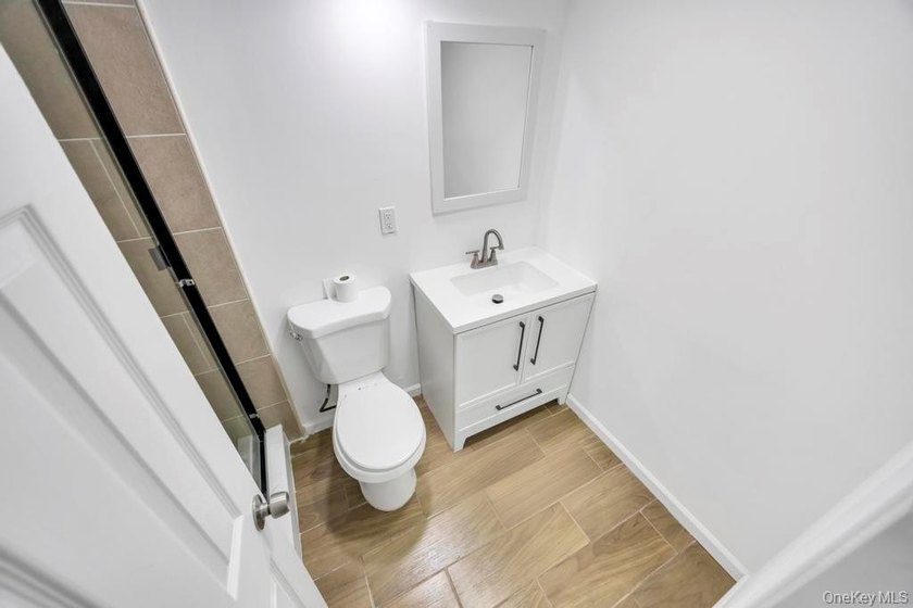 Photos coming soon! Welcome to this Spacious and versatile home - photo 35