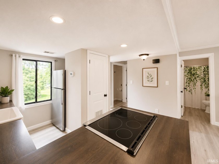 Located on the 18th fairway of Eagle Pointe Golf Resort, this - photo 6