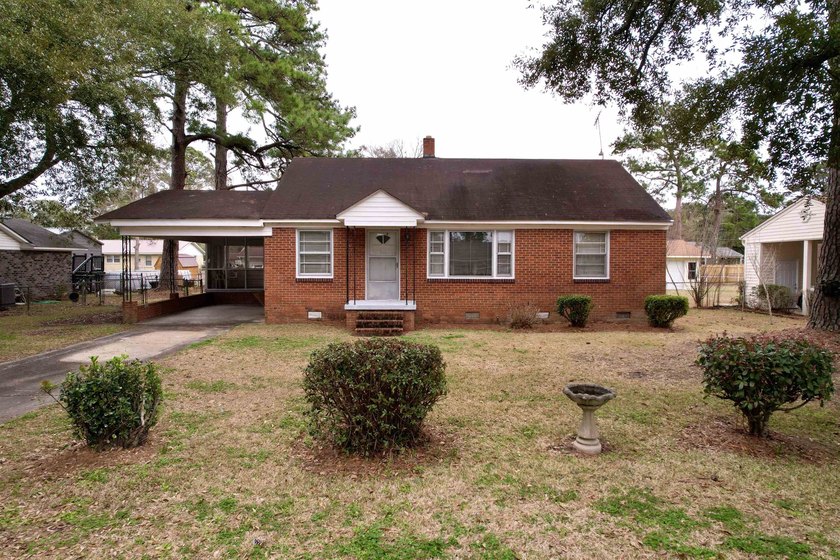 Charming 3-bedroom, 1-bath brick ranch located in the heart of - photo 6
