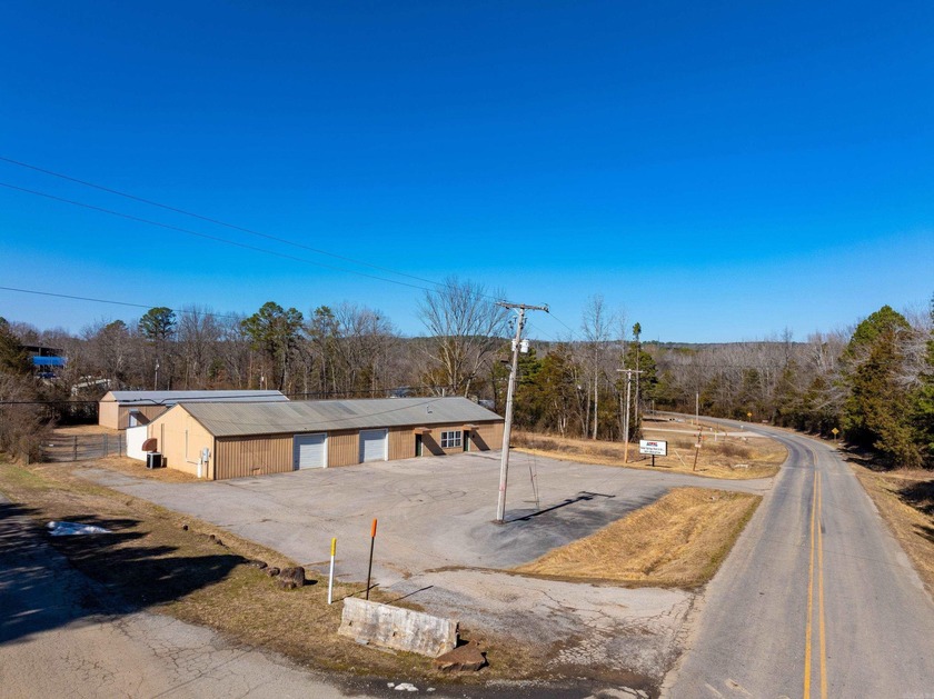 WORK, STORE &amp; GROW - PRIME COMMERCIAL OPPORTUNITY IN HEBER - photo 3