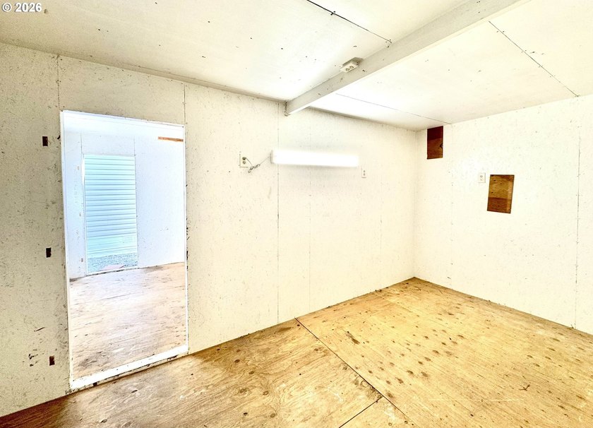 MOTIVATED SELLER! Relaxed lifestyle on the coast... This - photo 34
