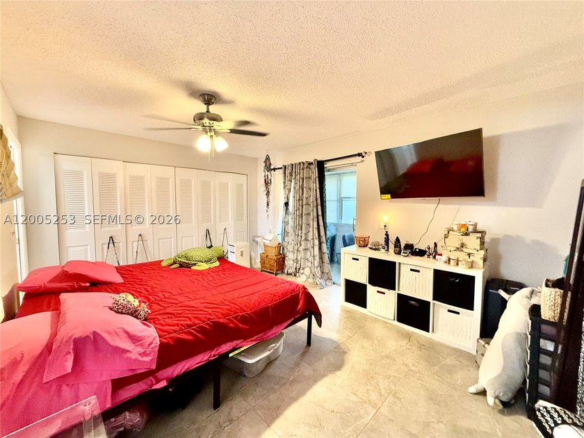 CONDO 55+ BEAUTIFUL AND REMODELED UNIT 1BED/1BATH AND HALF BATH - photo 8