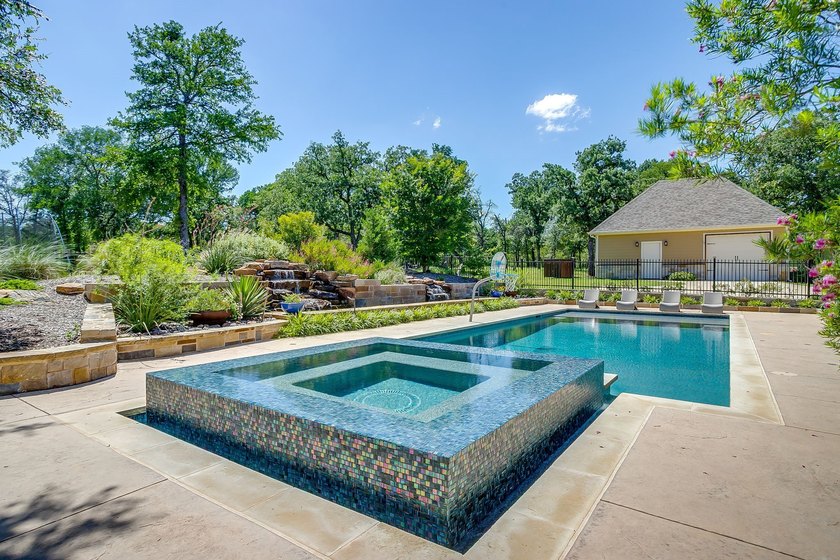 THERE'S NO PLACE LIKE THIS HOME. This is the property where - photo 2