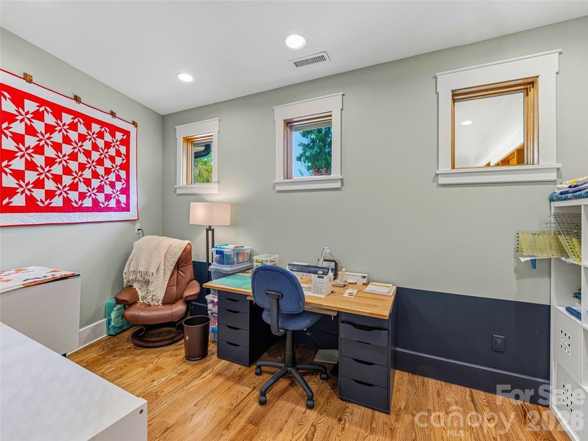 Rarely does a home of this caliber become available in Lakeview - photo 27