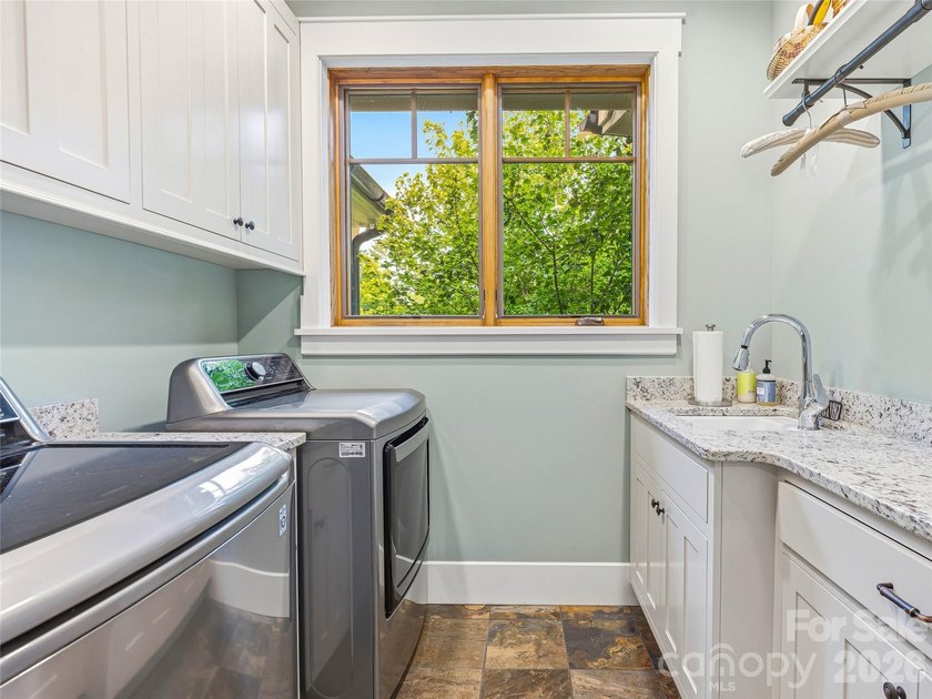 Rarely does a home of this caliber become available in Lakeview - photo 30