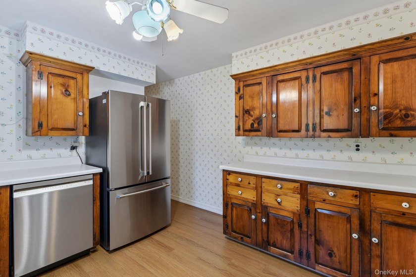 Get ready for summer in this lovely three bedroom ranch in the - photo 11