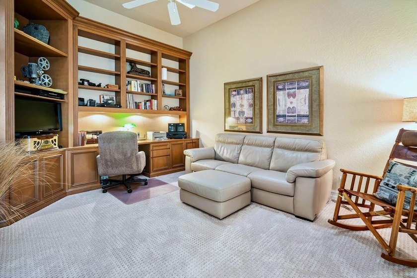 Own a piece of paradise in the ultra-exclusive Isles at Hunters - photo 14