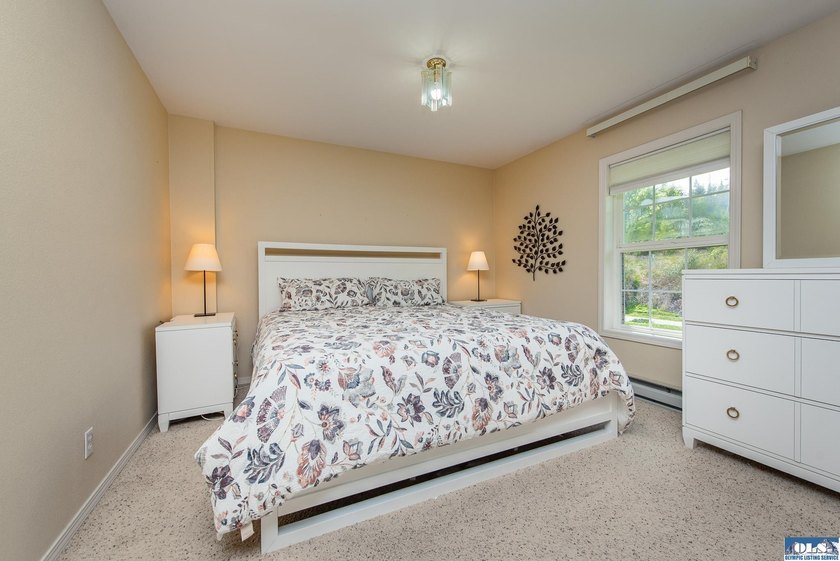 Back on the market - no fault of the seller - buyer's financing - photo 24