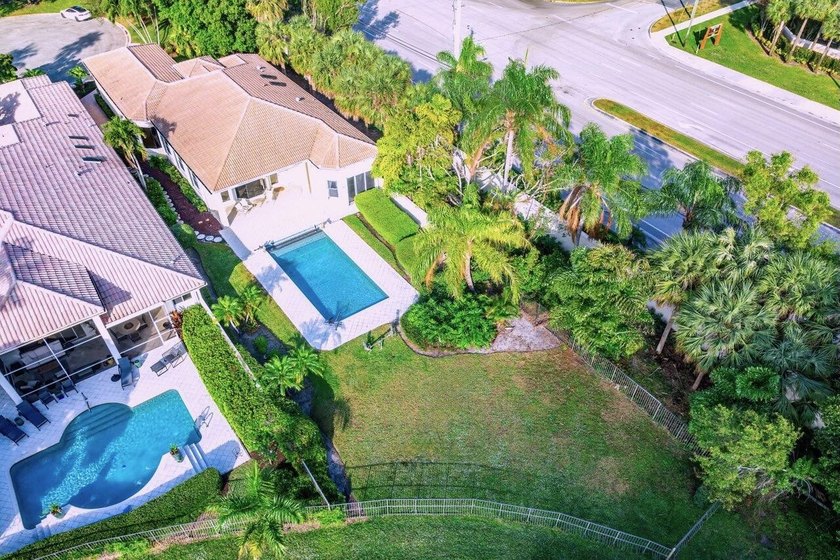 Own a piece of paradise in the ultra-exclusive Isles at Hunters - photo 30