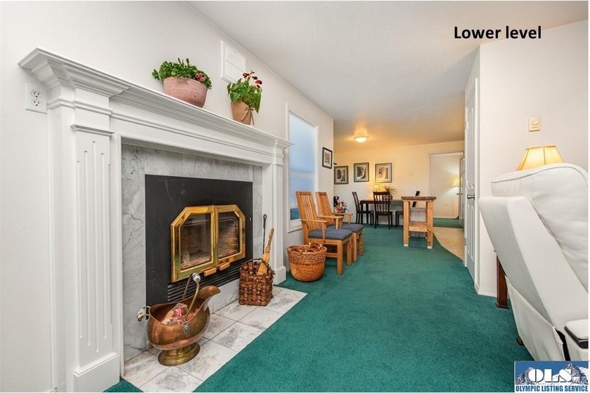 Back on the market - no fault of the seller - buyer's financing - photo 36