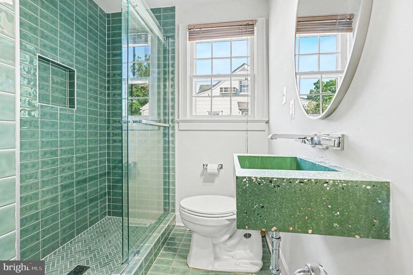 Charming and beautifully updated home in an exceptional - photo 12