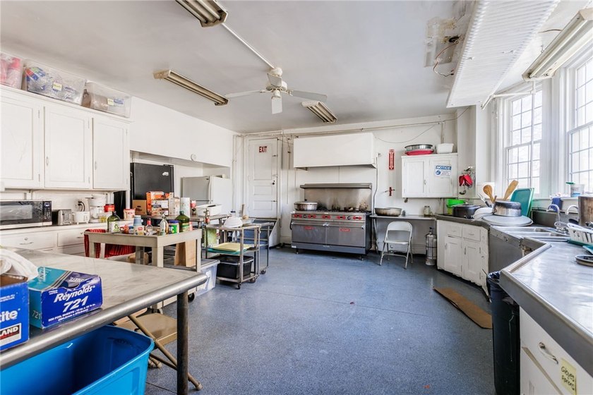 A rare opportunity! Located South East of City Center in the - photo 39