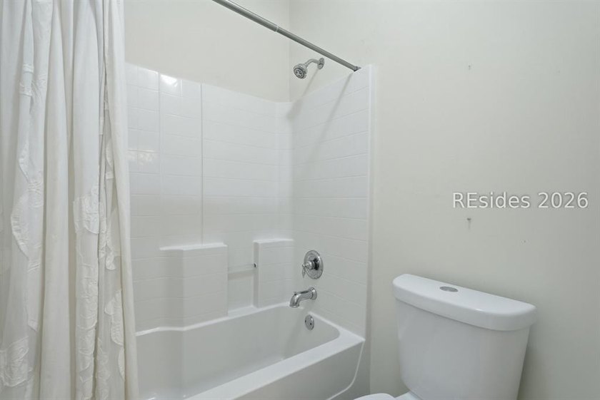 Popular Rivers model in highly sought-after Island West! - photo 30