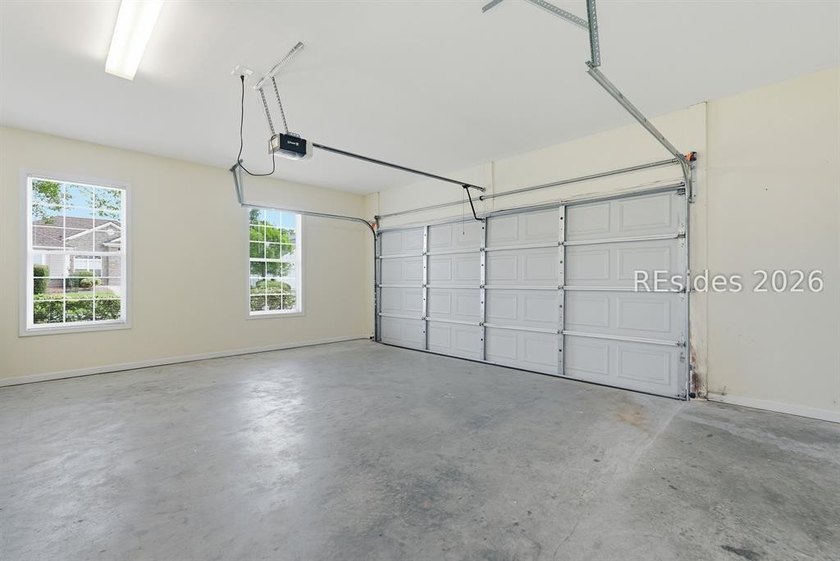 Popular Rivers model in highly sought-after Island West! - photo 37