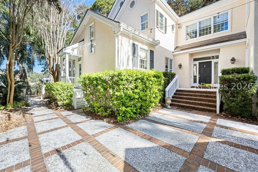 Charming Charleston-style Lowcountry home located within the - photo 6