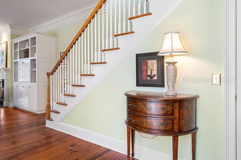 Charming Charleston-style Lowcountry home located within the - photo 8