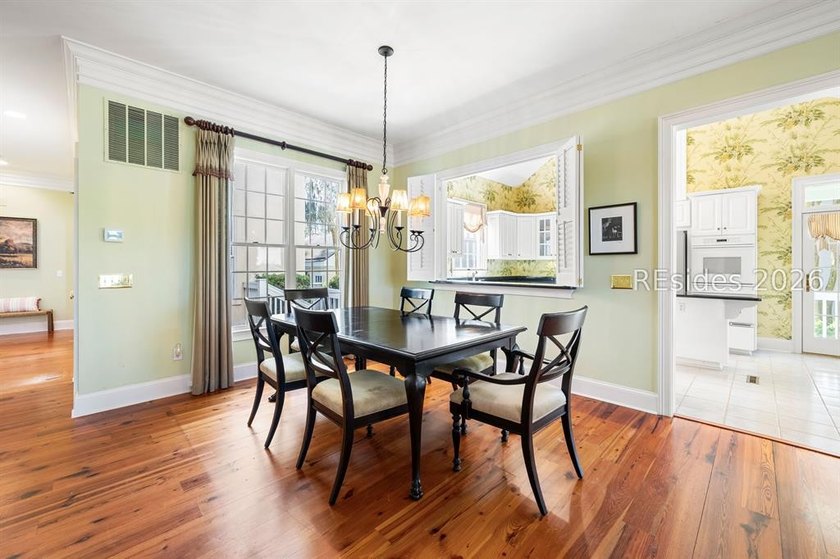 Charming Charleston-style Lowcountry home located within the - photo 10