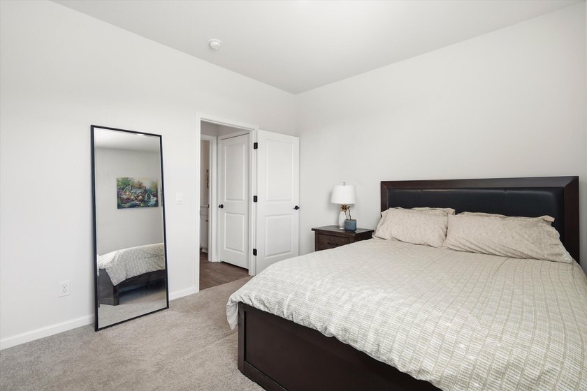 Tucked away on a quiet cul-de-sac in the highly desirable Taylor - photo 17