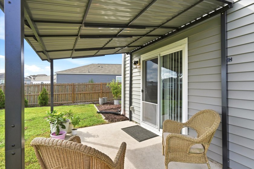 Tucked away on a quiet cul-de-sac in the highly desirable Taylor - photo 36