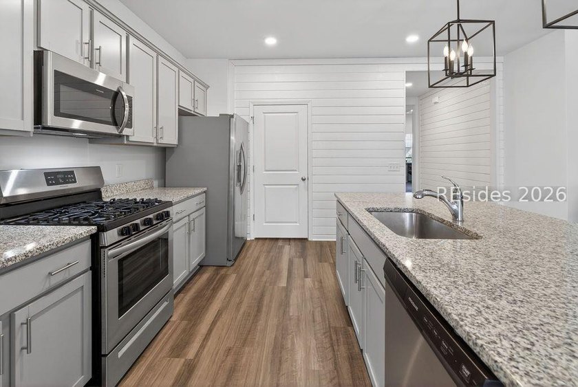Built in 2019 and set on a premium homesite, this Cypress Ridge - photo 8